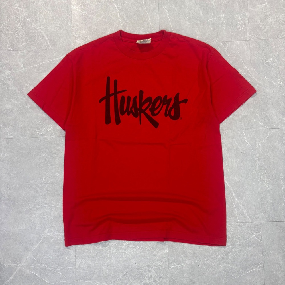 Steve & Barrys Nebraska Huskers T-Shirt Mens Large Red Script Graphic Tee